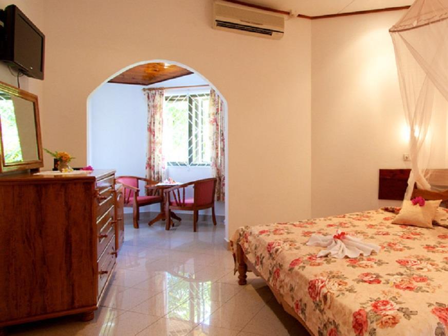 Beach Villa Guesthouse Grand Anse  Ngoại thất bức ảnh